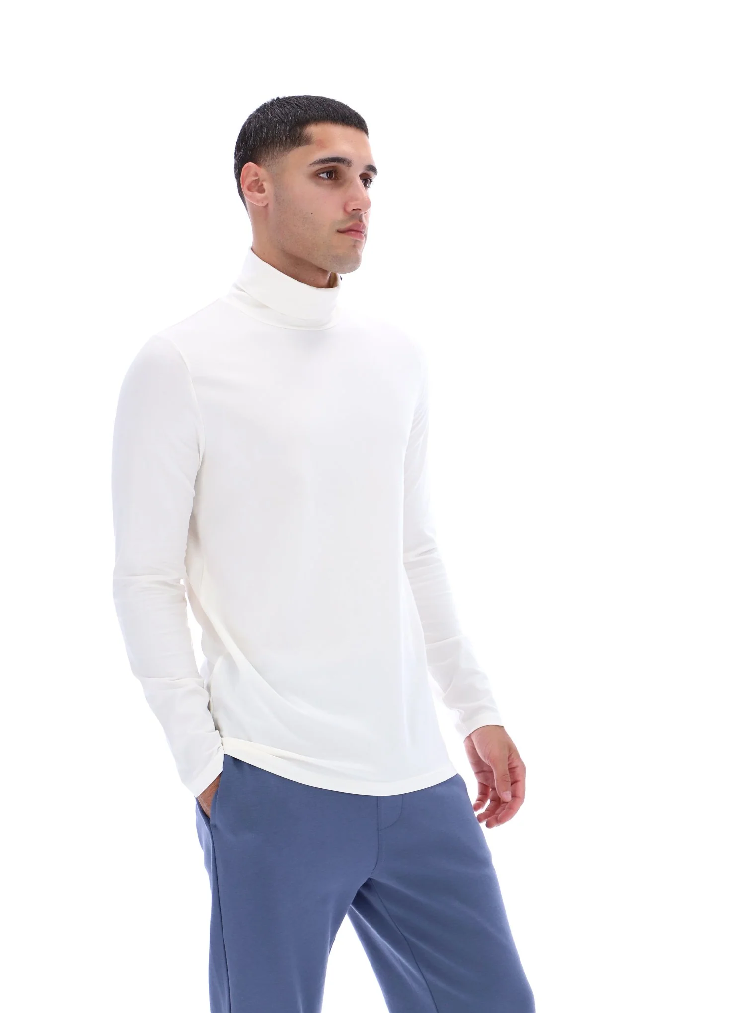 Gardenia 19th Classic Roll Neck Sweater - Image 5