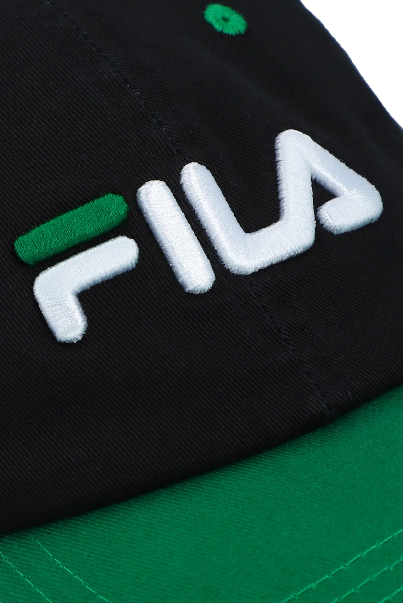 Black Classic Snapback Baseball Cap - Image 4